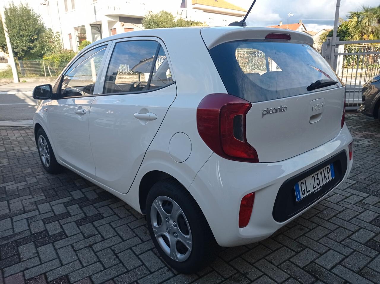 Kia Picanto 1.0 12V 5 porte Urban