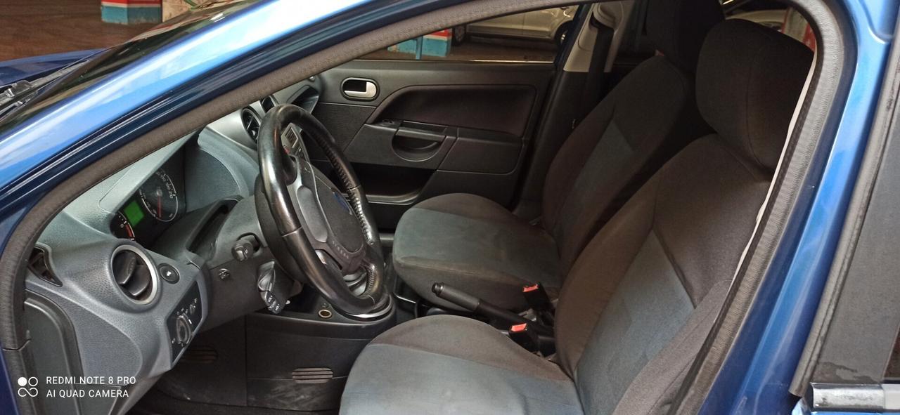 Ford Fiesta 1.2 16V 5p. Ghia GPL