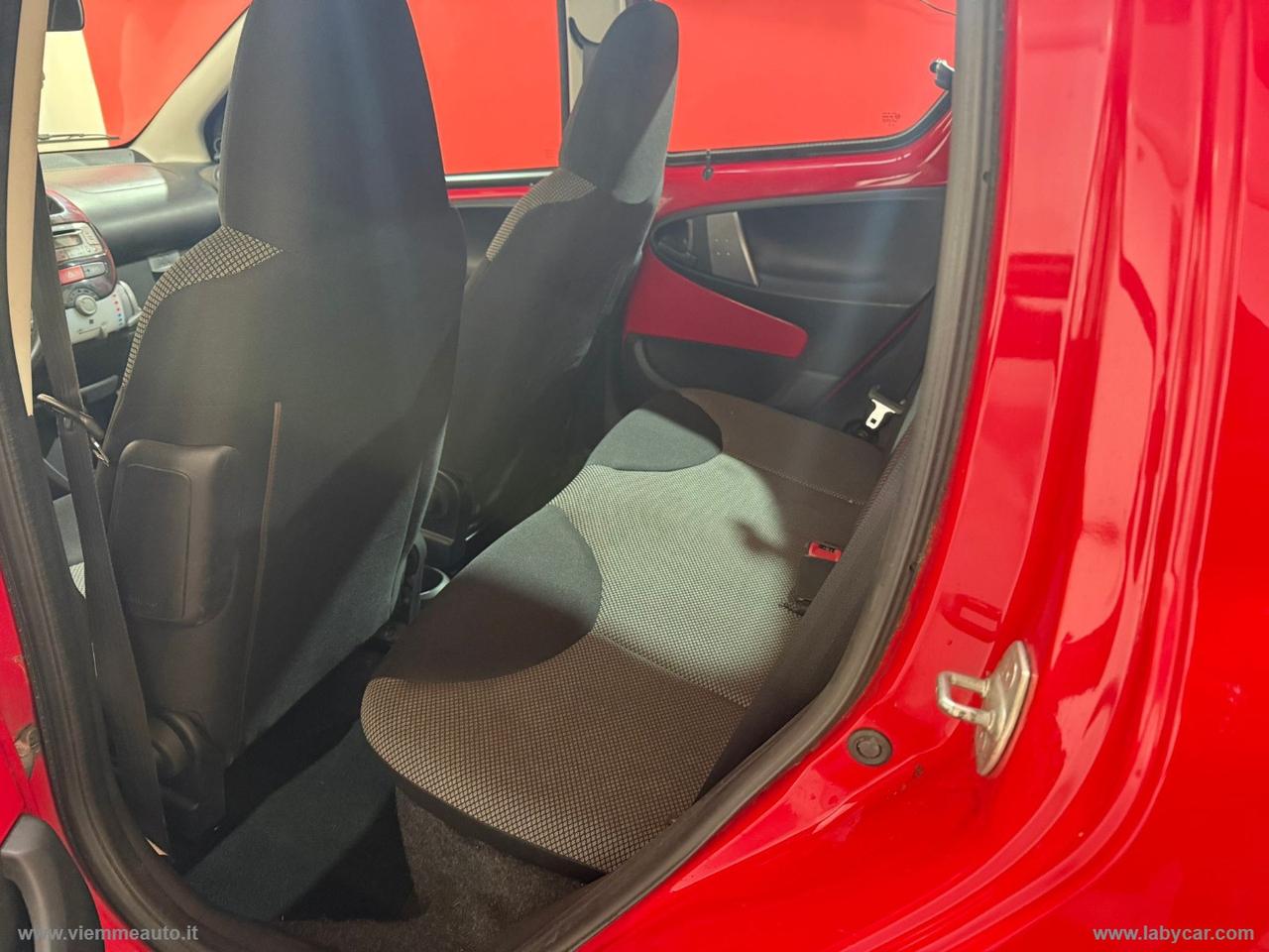 TOYOTA Aygo 1.0 12V VVT-i 5p.Cool Soda Conn.MMT