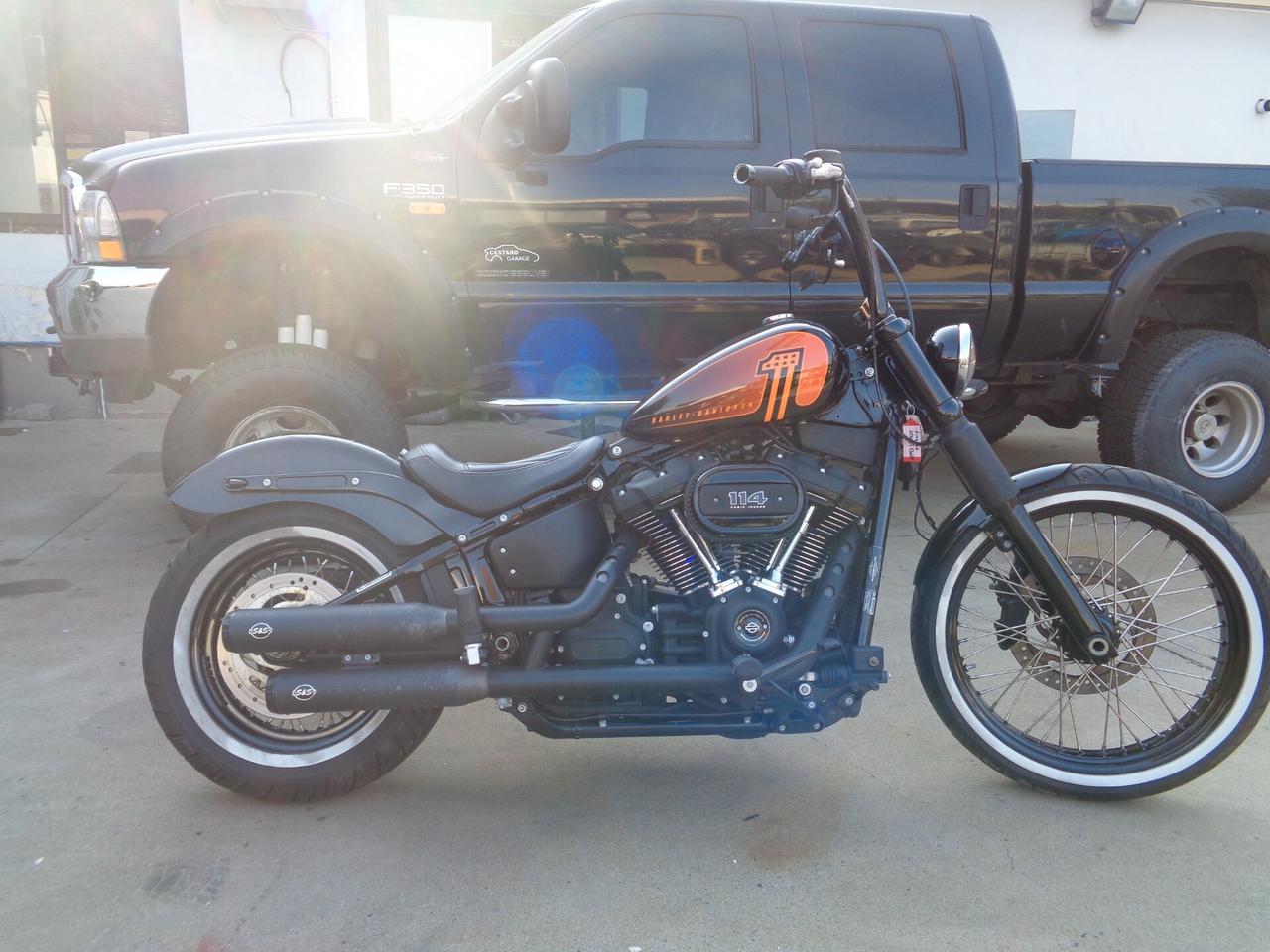 Harley-davidson Softail Street Bob 114