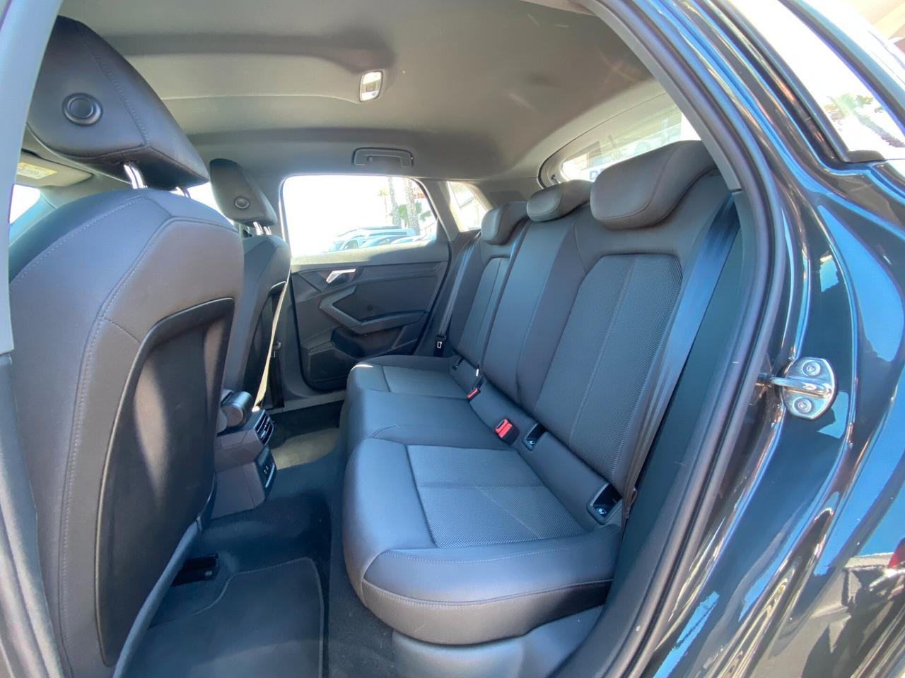 Audi A3 Sportback 30 1.0 tfsi mhev Business s-tronic