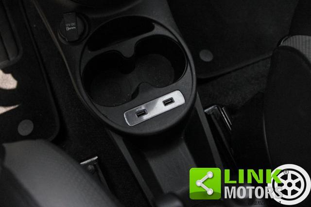 FIAT 500 1.0 Hybrid Connect 69 CV NEOPATENTATI!