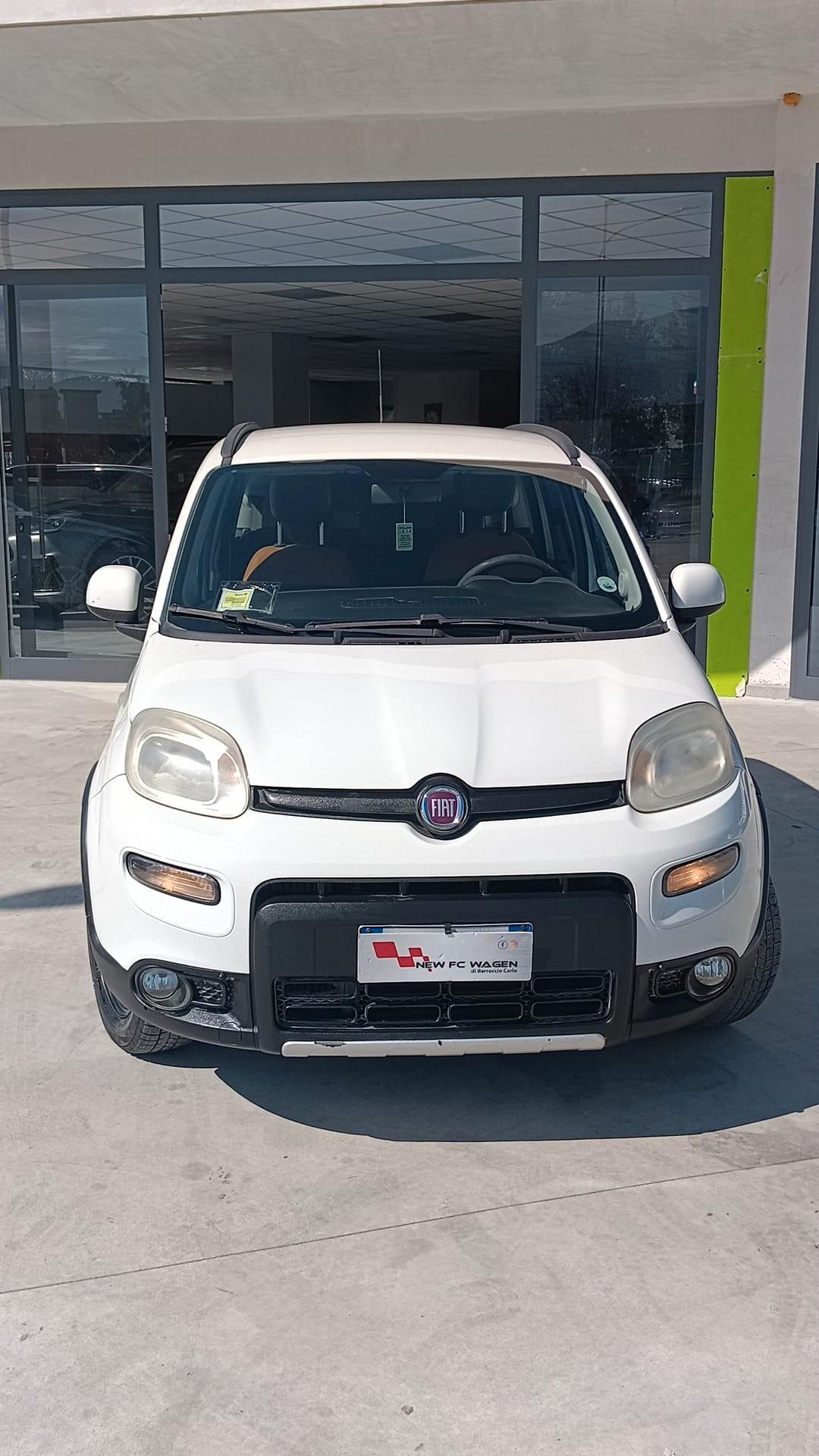 Fiat Panda 1.3 MJT 16V DPF 4x4 Climbing