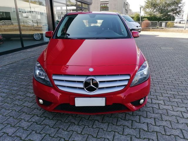 MERCEDES-BENZ B 180 CDI Executive