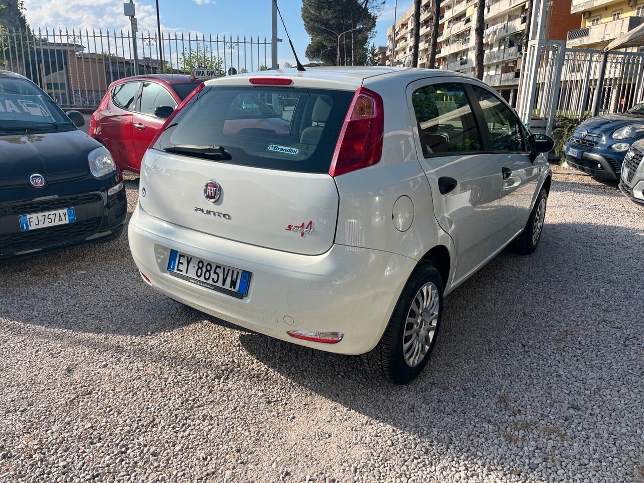 Fiat Punto 1.4 8V 5 porte Natural Power Lounge 2015