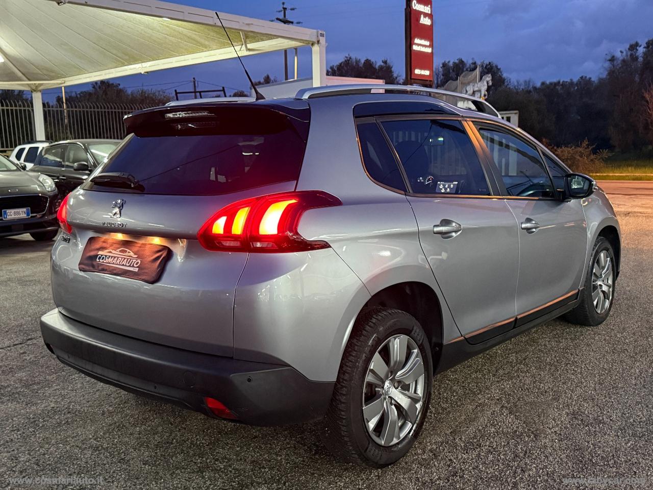 PEUGEOT 2008 BlueHDi 100 S&S Allure