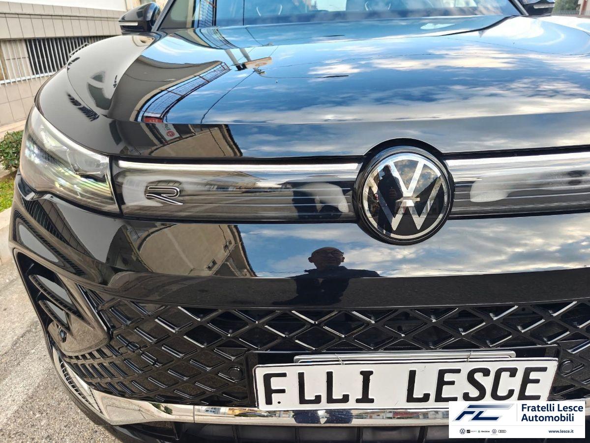 VOLKSWAGEN - Tiguan 2.0 tdi R-Line Plus 150cv dsg (Esposizione Piano Lago))