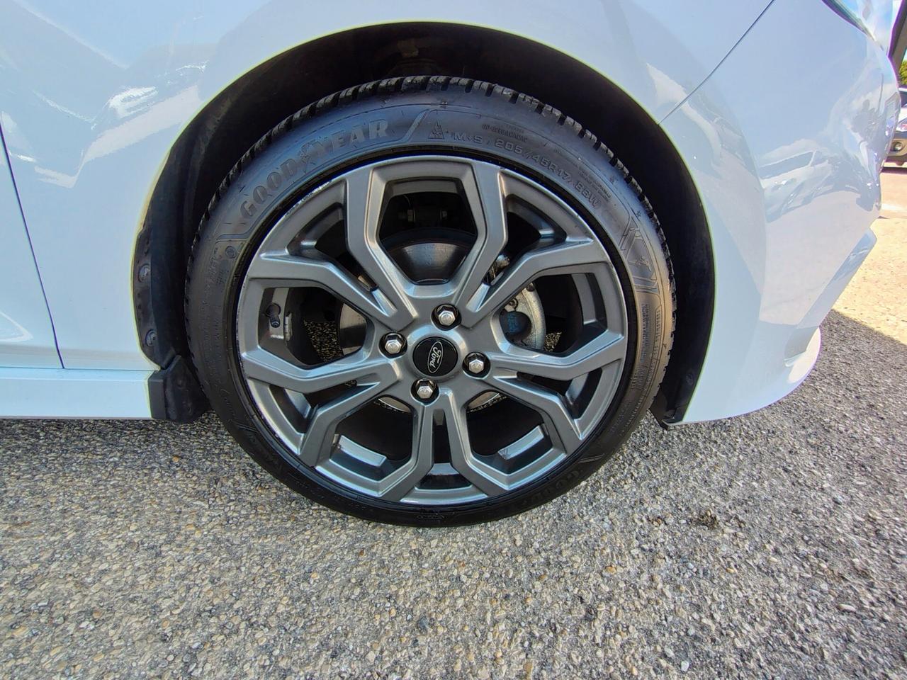 Ford Fiesta 1.0 Ecoboost 100 CV 3 porte ST-Line
