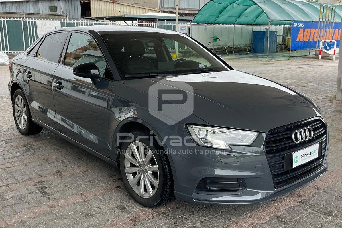 AUDI A3 Sedan 1.0 TFSI Business