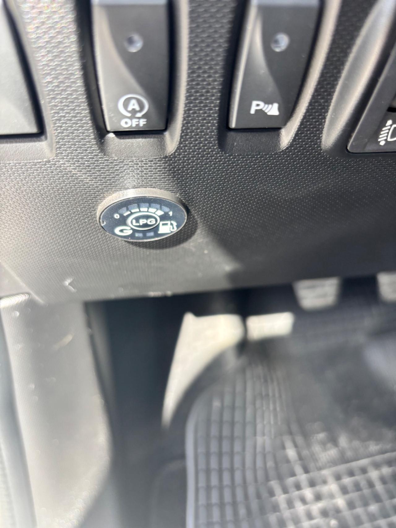 Renault Twingo TCe 90 CV GPL Duel2