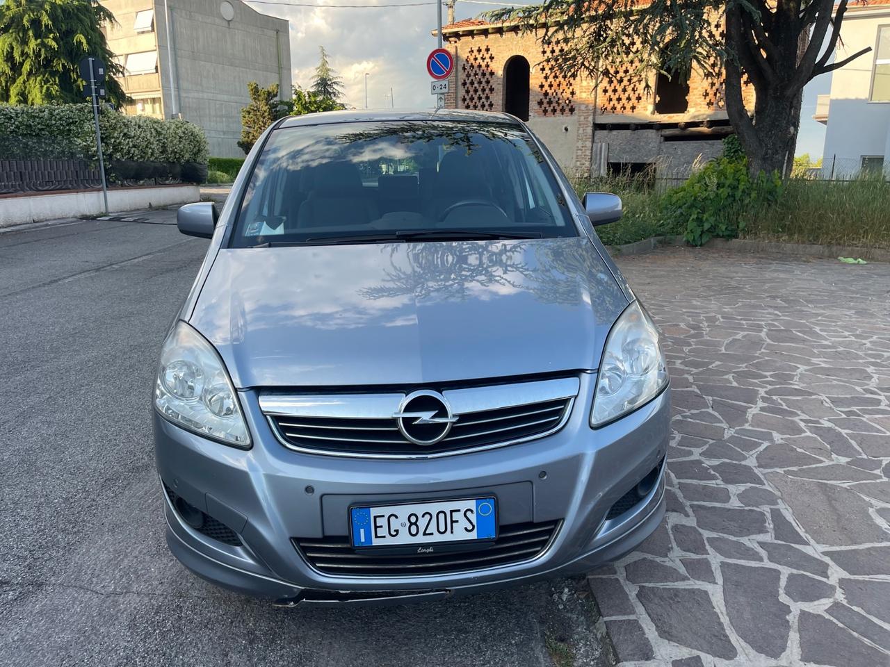 Opel Zafira 1.6 16V ecoM 150CV Turbo Edition
