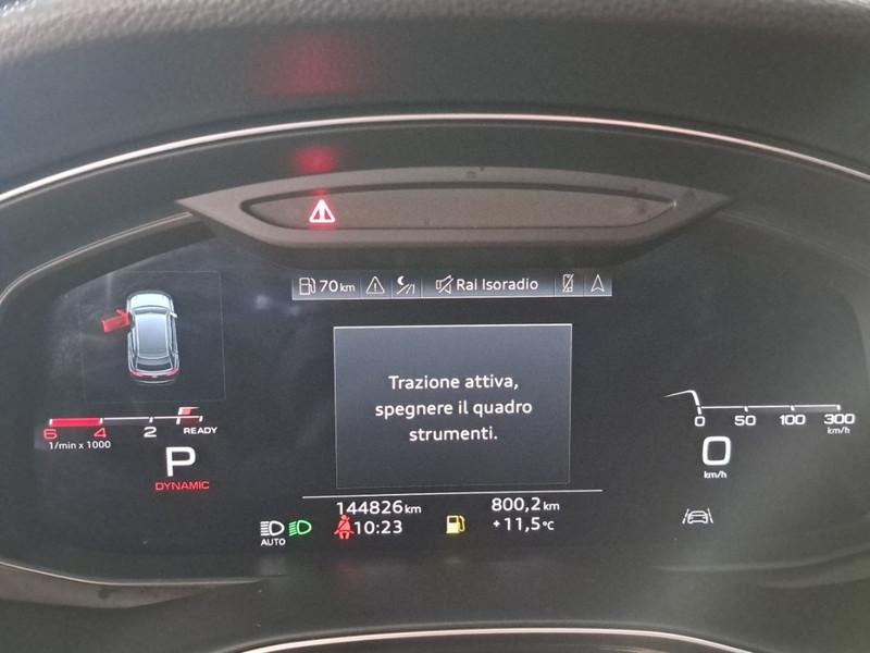 AUDI Q8 45 TDI MHEV 170kW quattro tiptronic