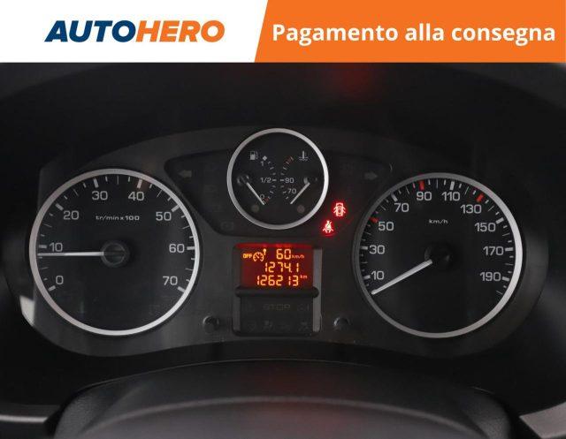 PEUGEOT Partner Tepee BlueHDi 120 S&S Outdoor