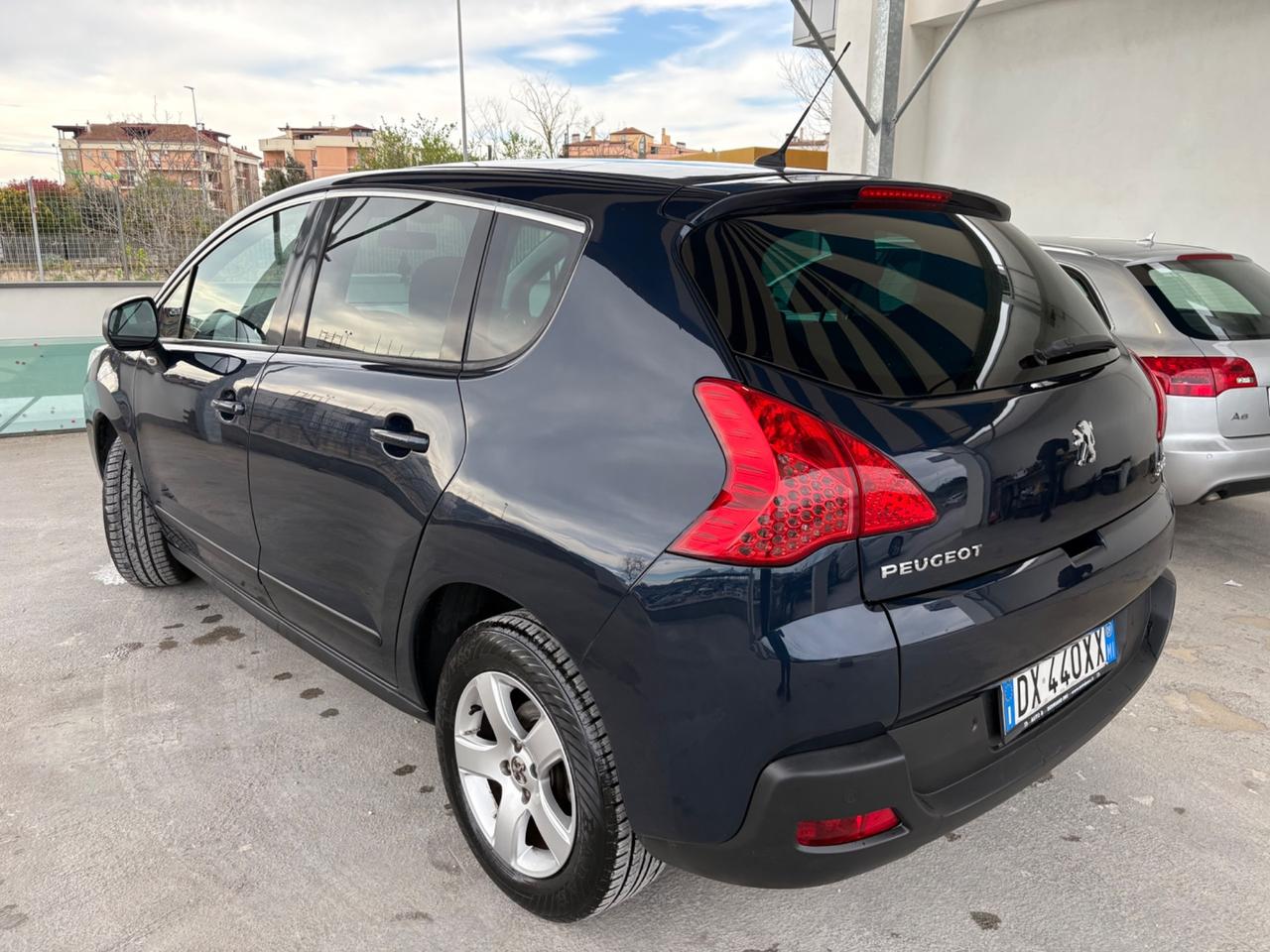 Peugeot 3008 1.6 HDi 110CV cambio robotizzato Outdoor