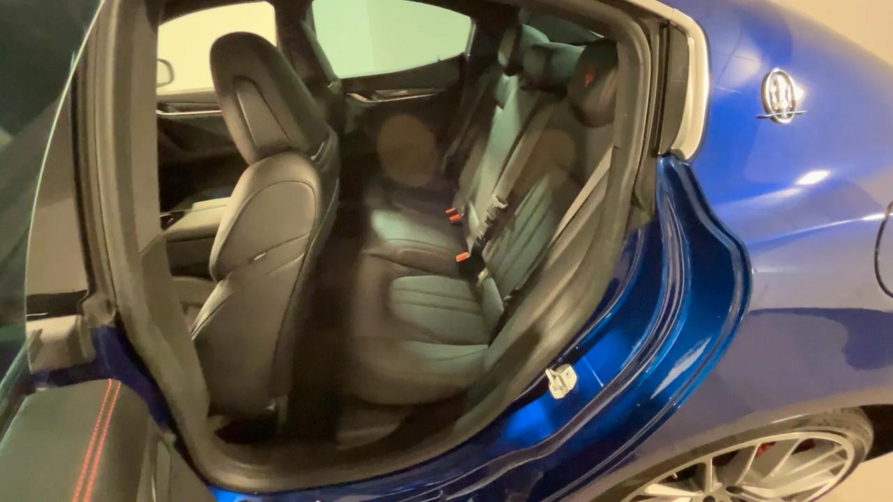 Maserati Ghibli 330 CV MHEV Executive