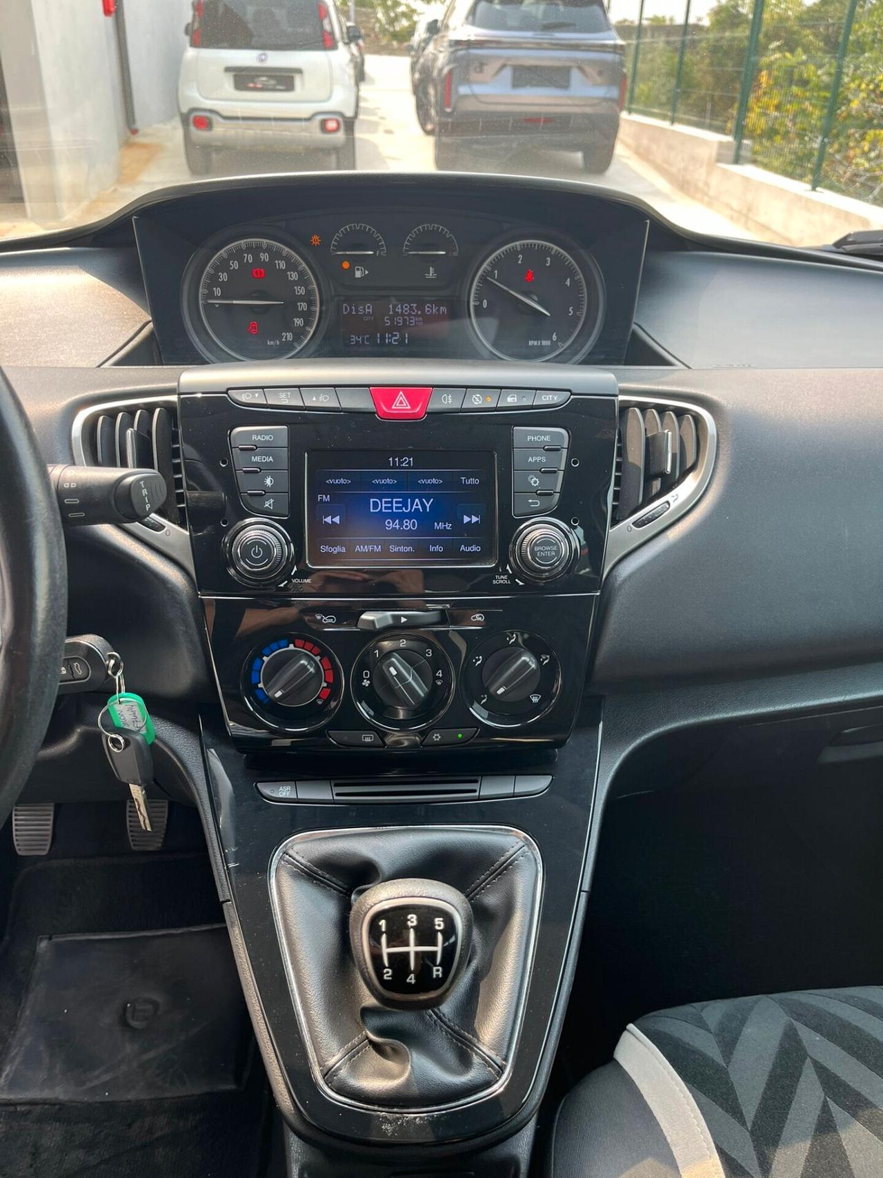 Lancia Ypsilon 1.3 MJT 16V 95 CV 5 porte S&S PLATINUM