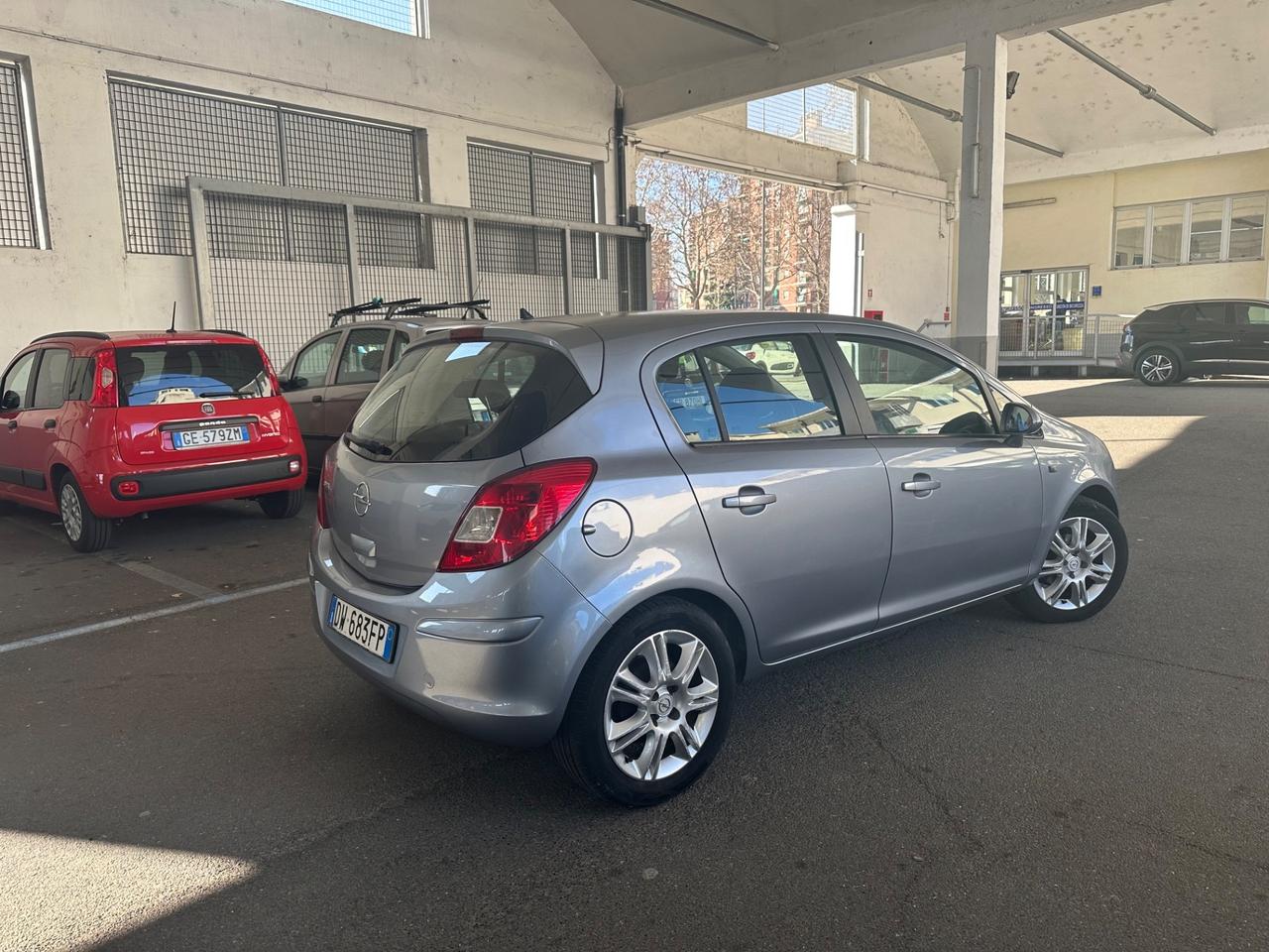 Opel Corsa 1.2 5 porte Easytronic Club