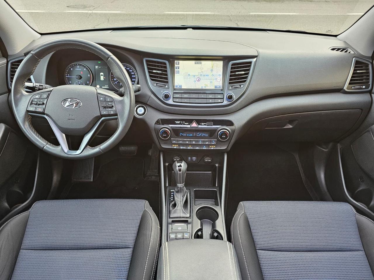 Hyundai Tucson 1.7 CRDi 141cv DCT Sound Edition*Navi*Tetto*19*Bi-Xeno*