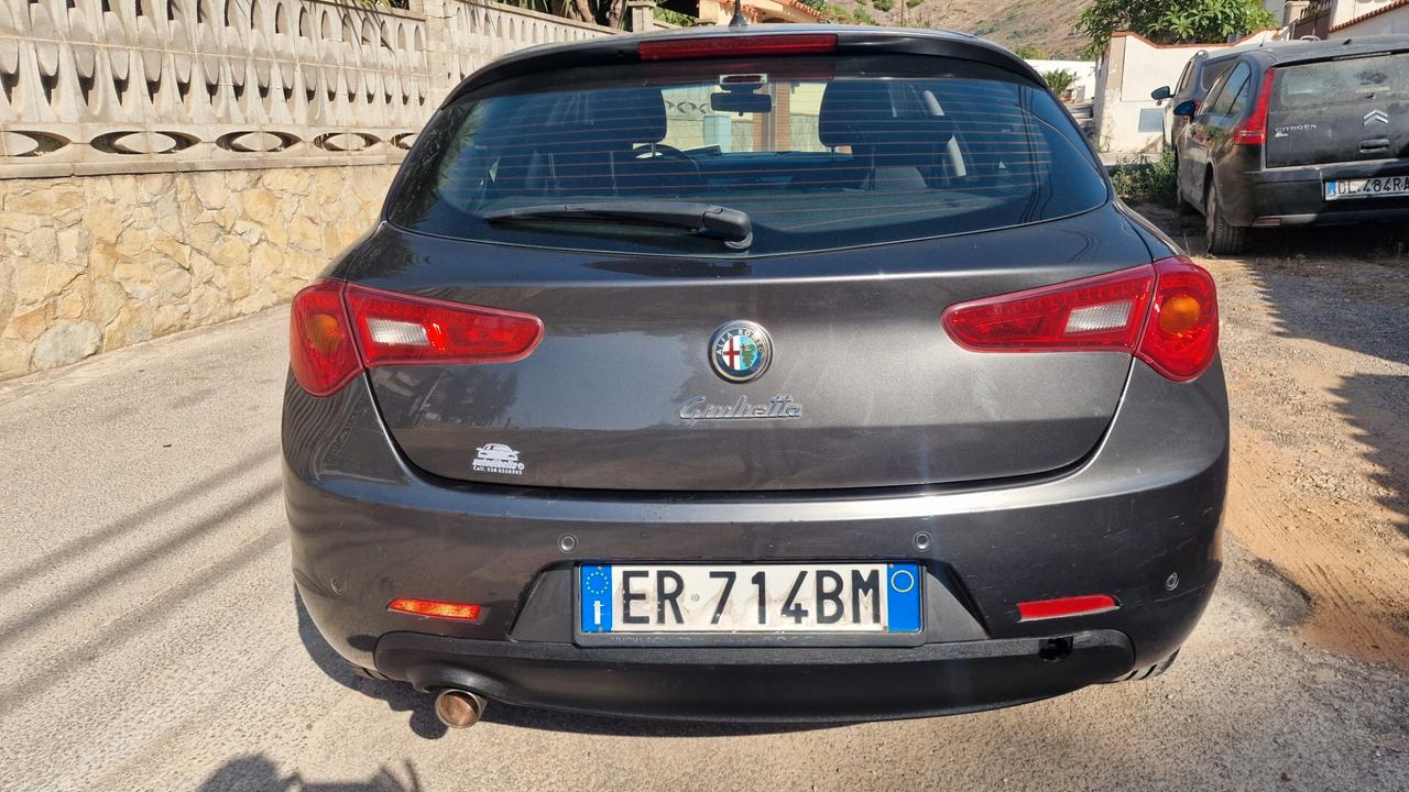 Alfa Romeo Giulietta 1.6 JTDm-2 105 CV Exclusive