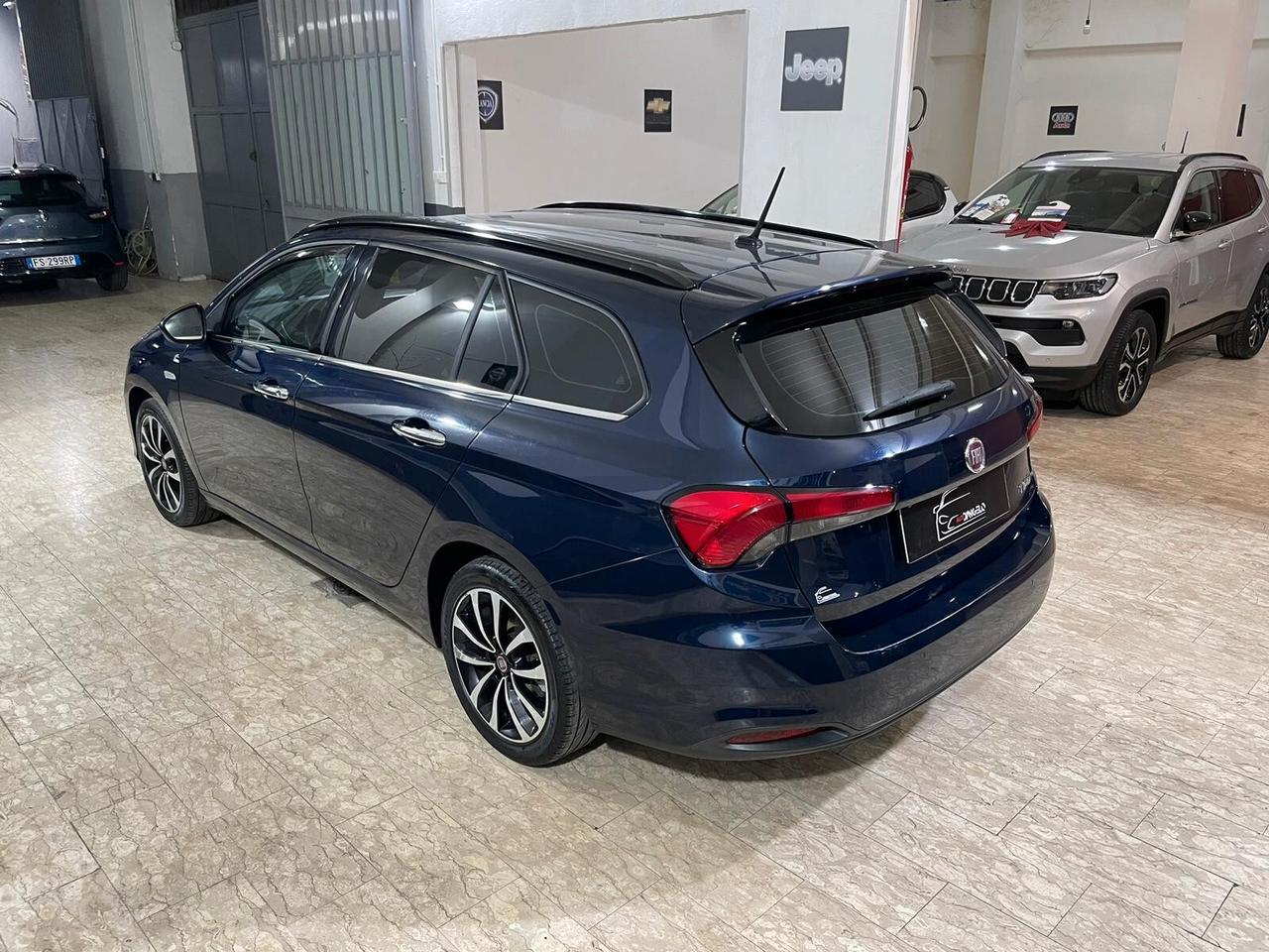 Fiat Tipo 1.6 Mjt S&S DCT SW Lounge