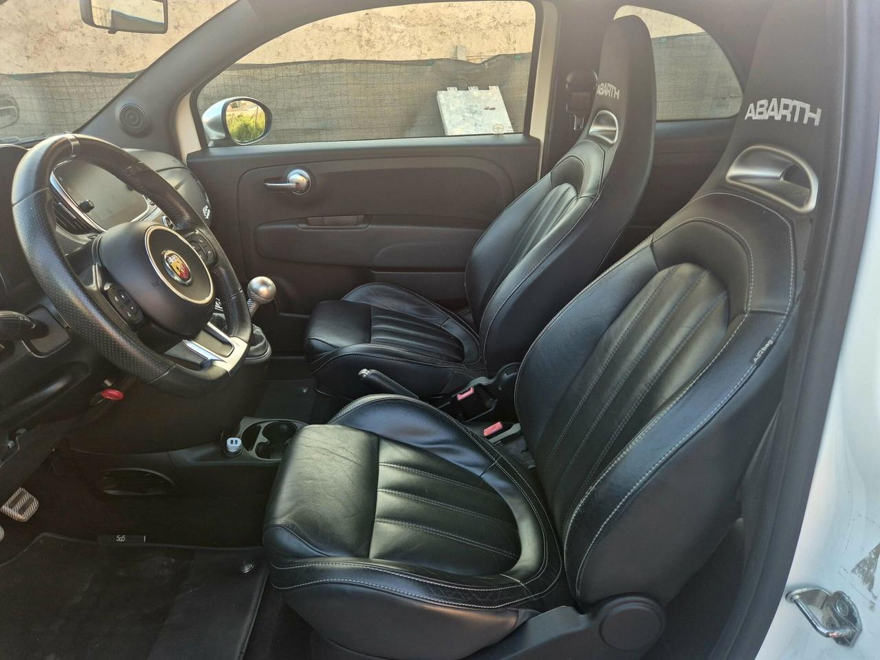 Abarth 595 1.4 Turbo T-Jet 165 CV Turismo