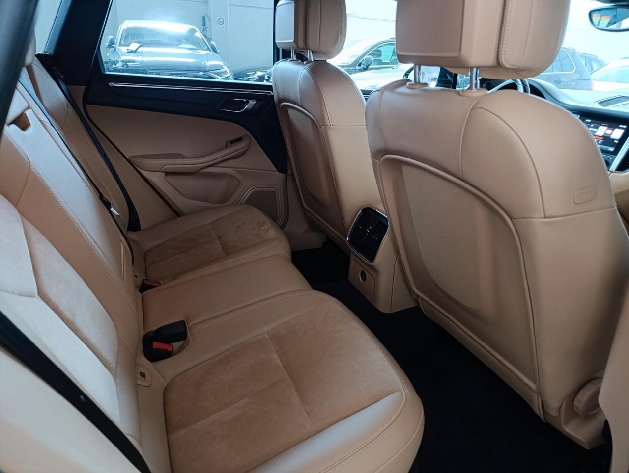 Porsche Macan 2.0 252cv pdk