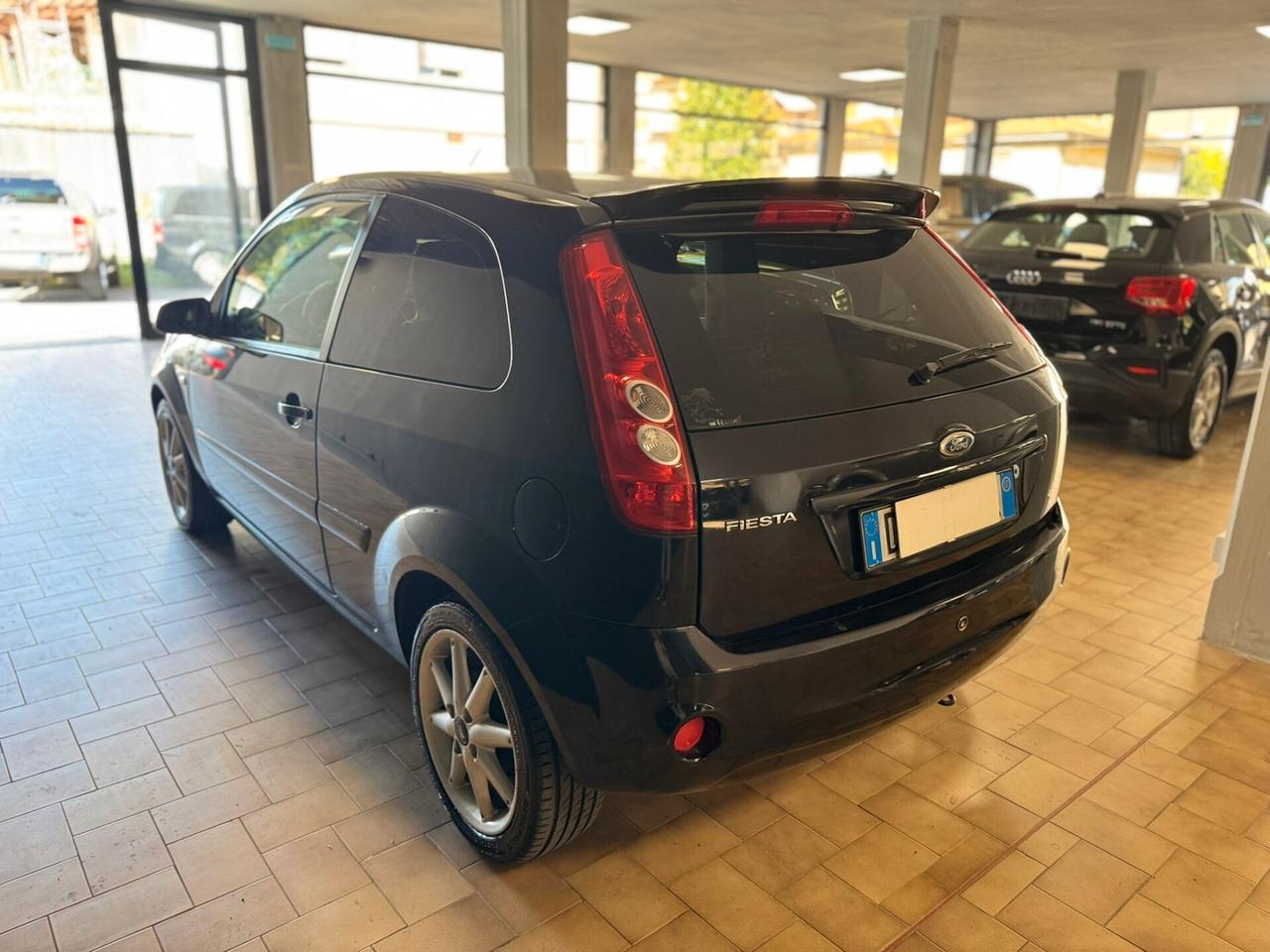 Ford Fiesta 1.2 16V 3p. Ghia