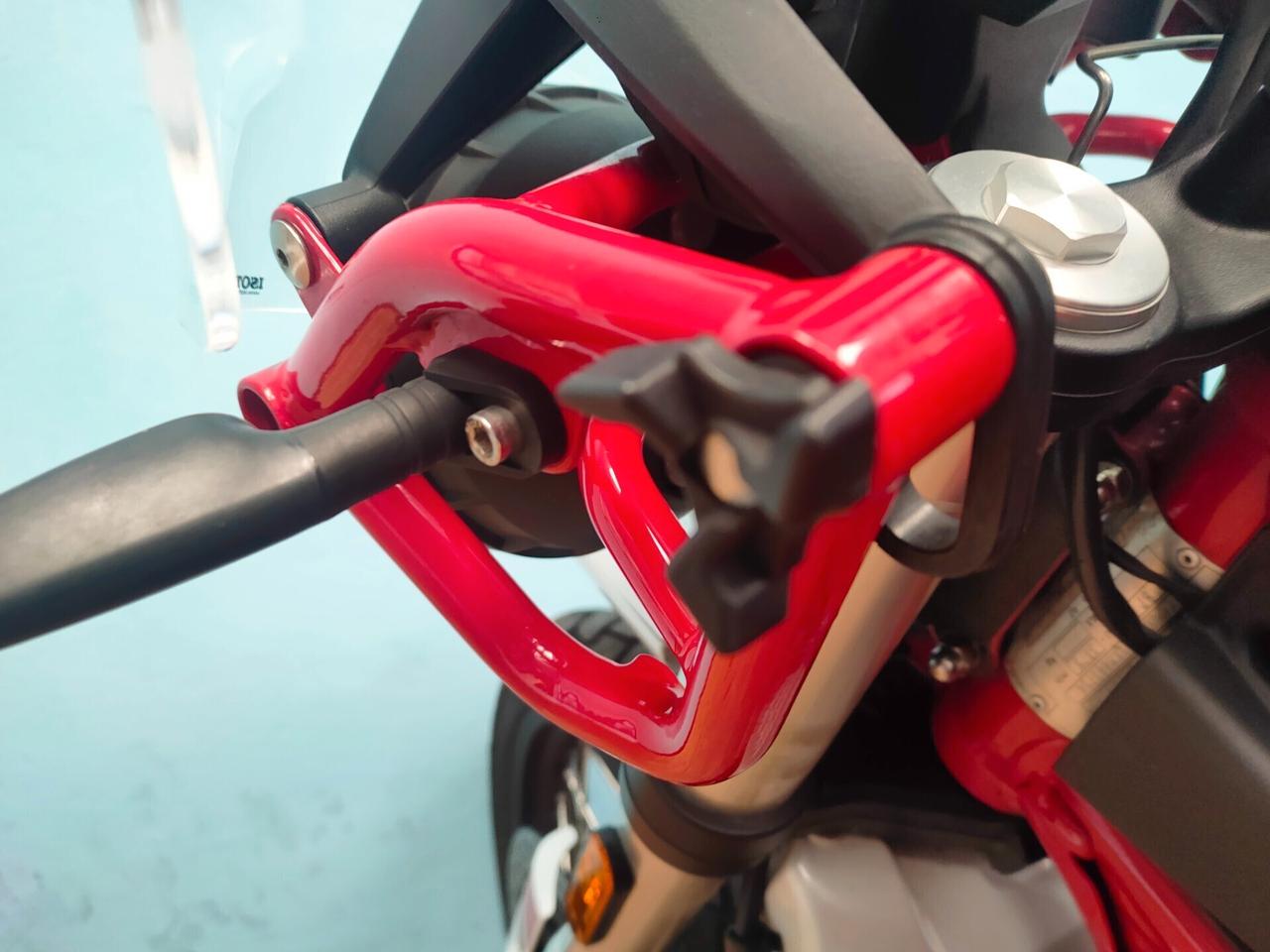 Moto Guzzi V85 TT Garantita e Finanziabile