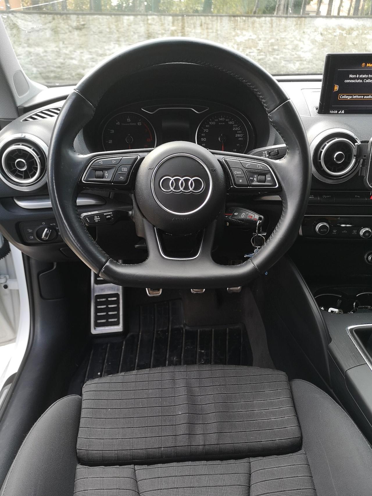 Audi A3 SPB 35 TFSI COD Business - 2018