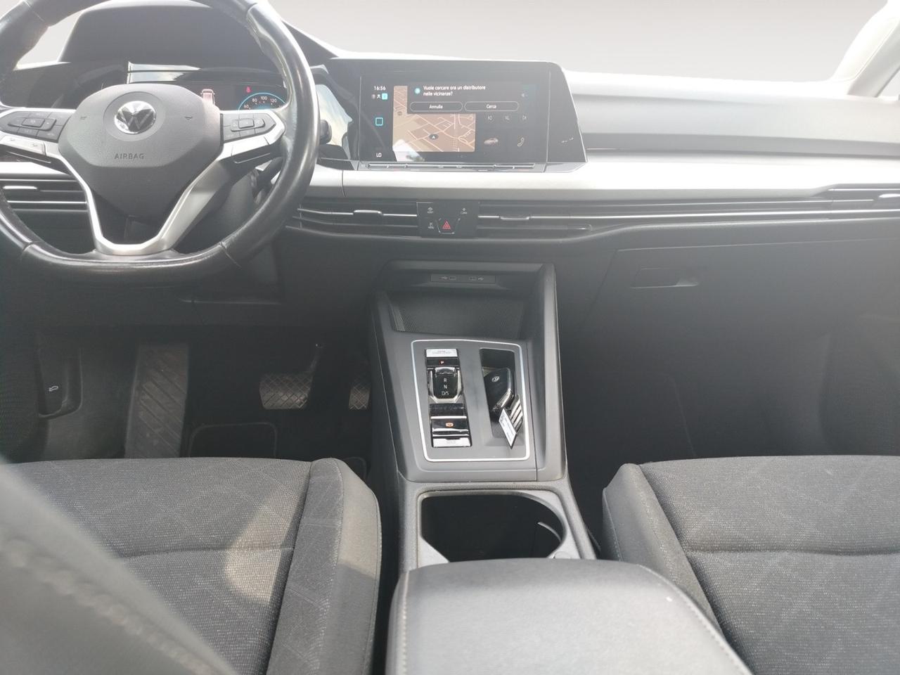 Volkswagen Golf Variant 2.0 tdi Life 115cv dsg