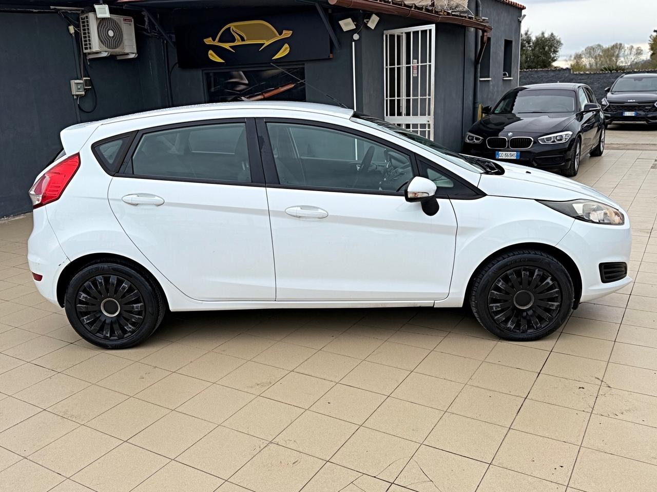 Ford Fiesta 1.5 TDCi 75CV 5 porte Titanium Garanzia 12 Mesi