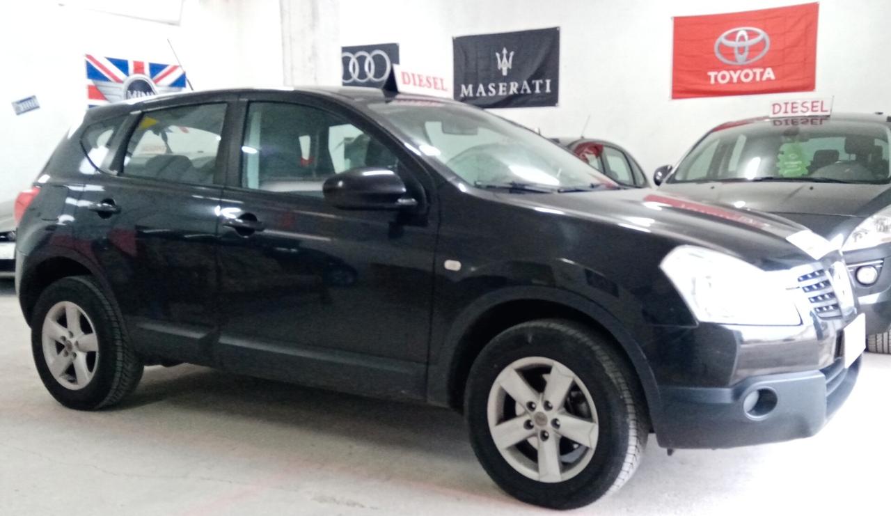 Nissan Qashqai 2.0 dCi DPF 4WD Tekna