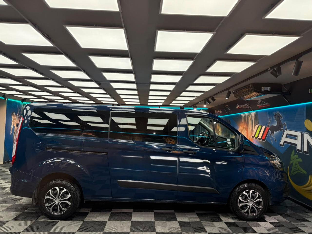 Ford Transit Custom Combi 2.0 EcoBlue 170 aut. (240)