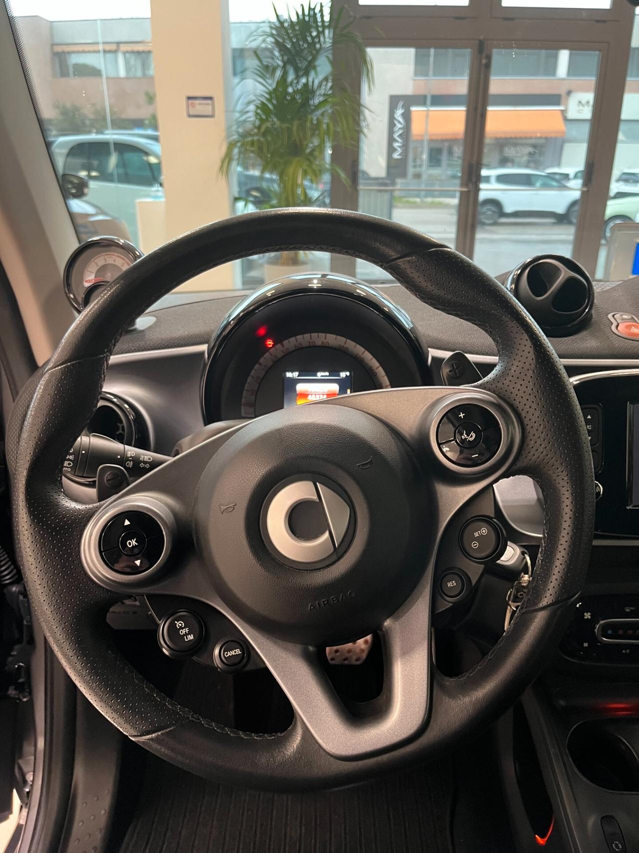 SMART FORTWO 0.9 BZ - OK NEOPATENTATI