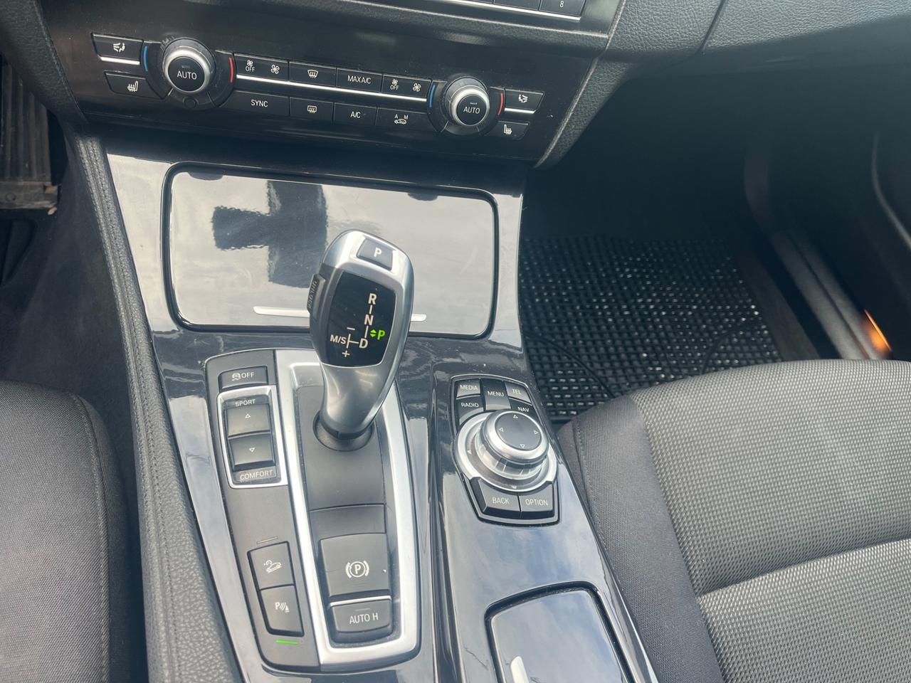 Bmw 520 520d xDrive Business aut.4x4 garanzia 12 mesi