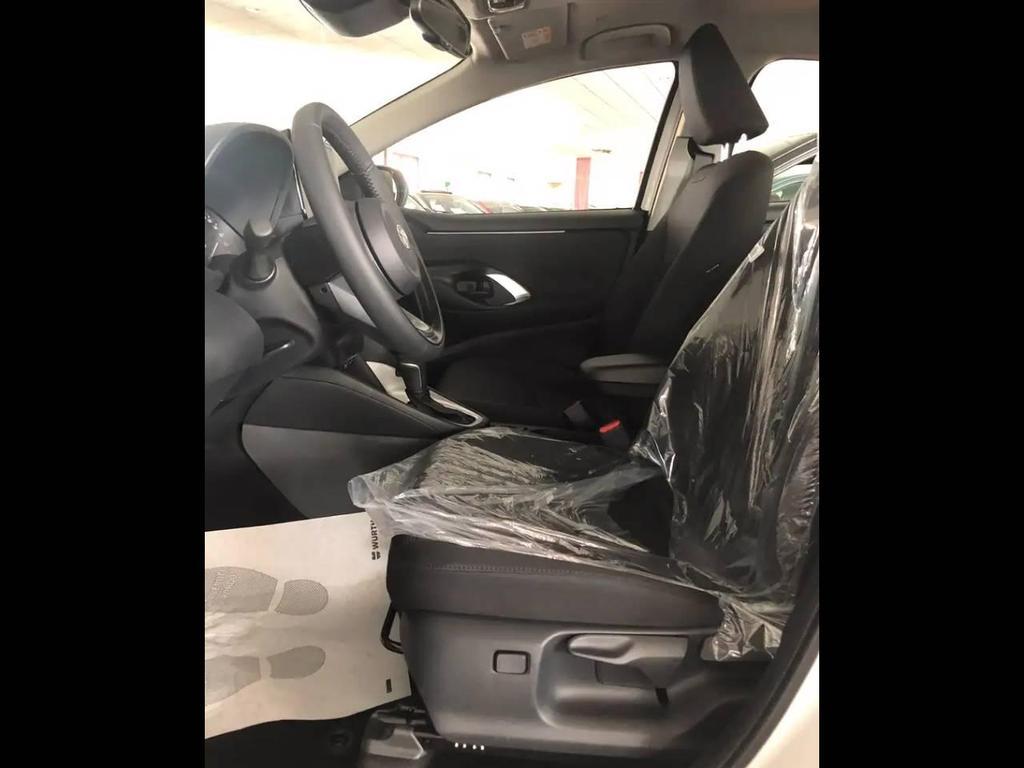 Toyota Yaris 1.5 Hybrid 115 e-CVT