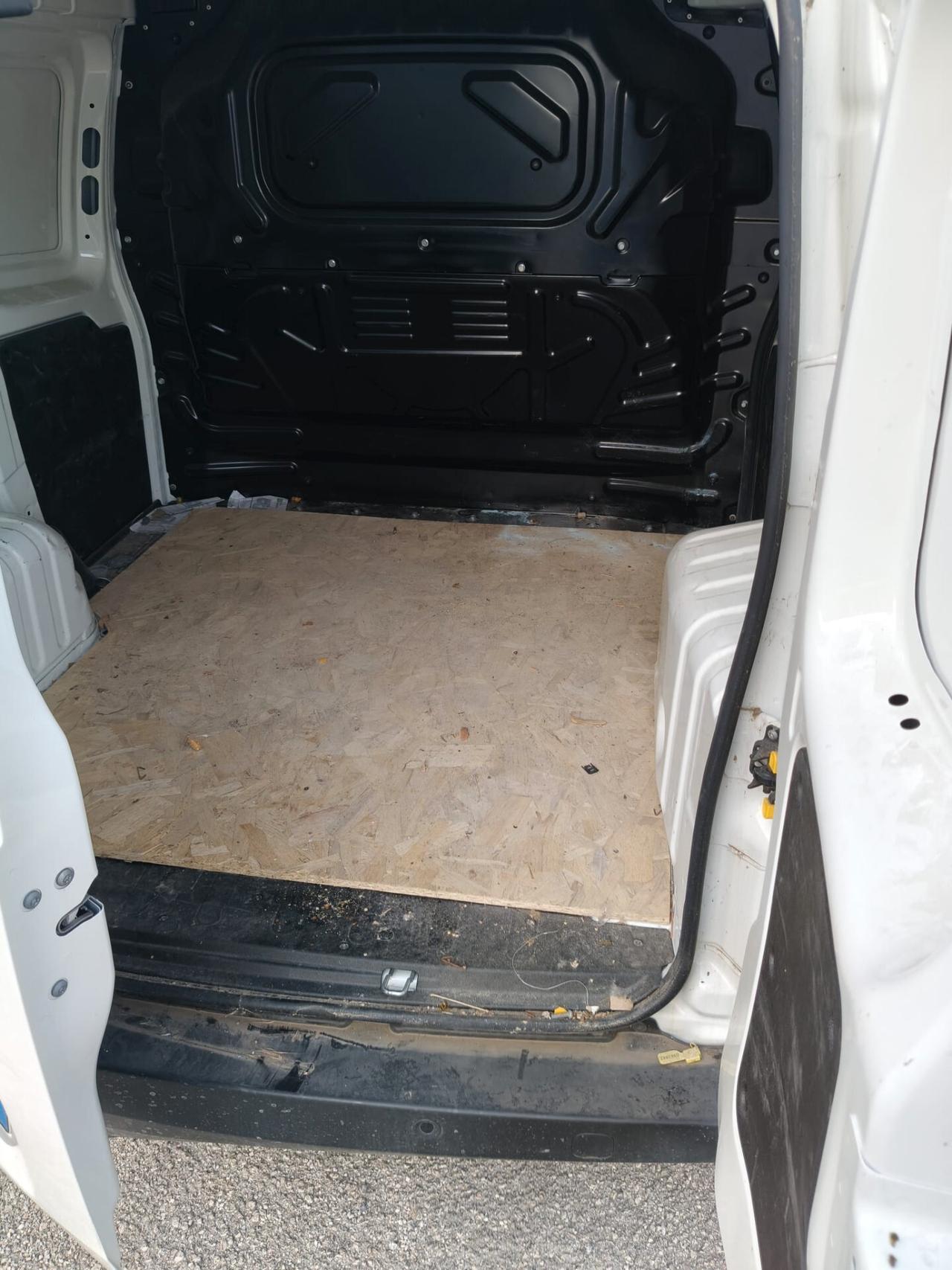 Fiat Fiorino 1.3 MJT 95CV Combinato SINISTRATO