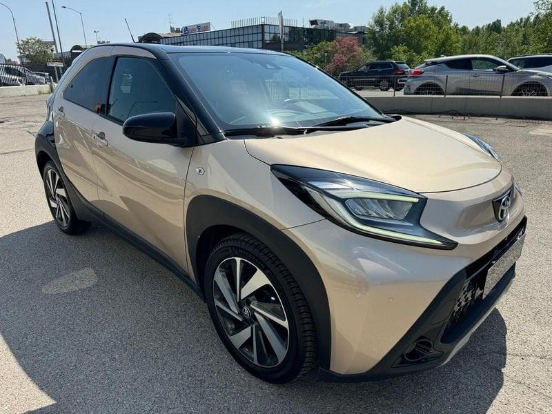 Toyota Aygo X 1.0B (72 CV) Lounge