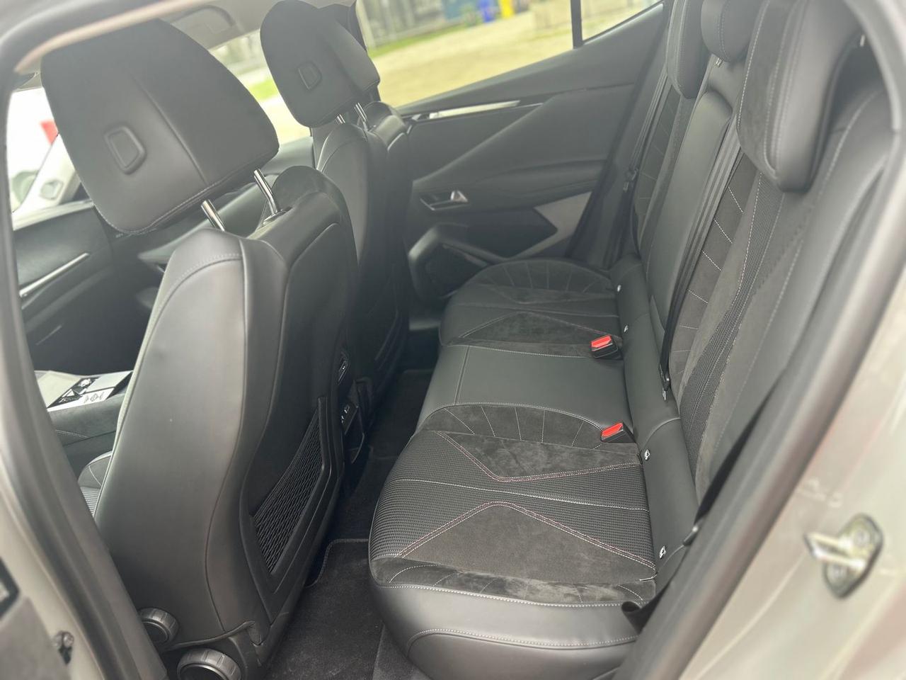 DS DS4 Performance Line+ 1.6 Puretech 180 #8260