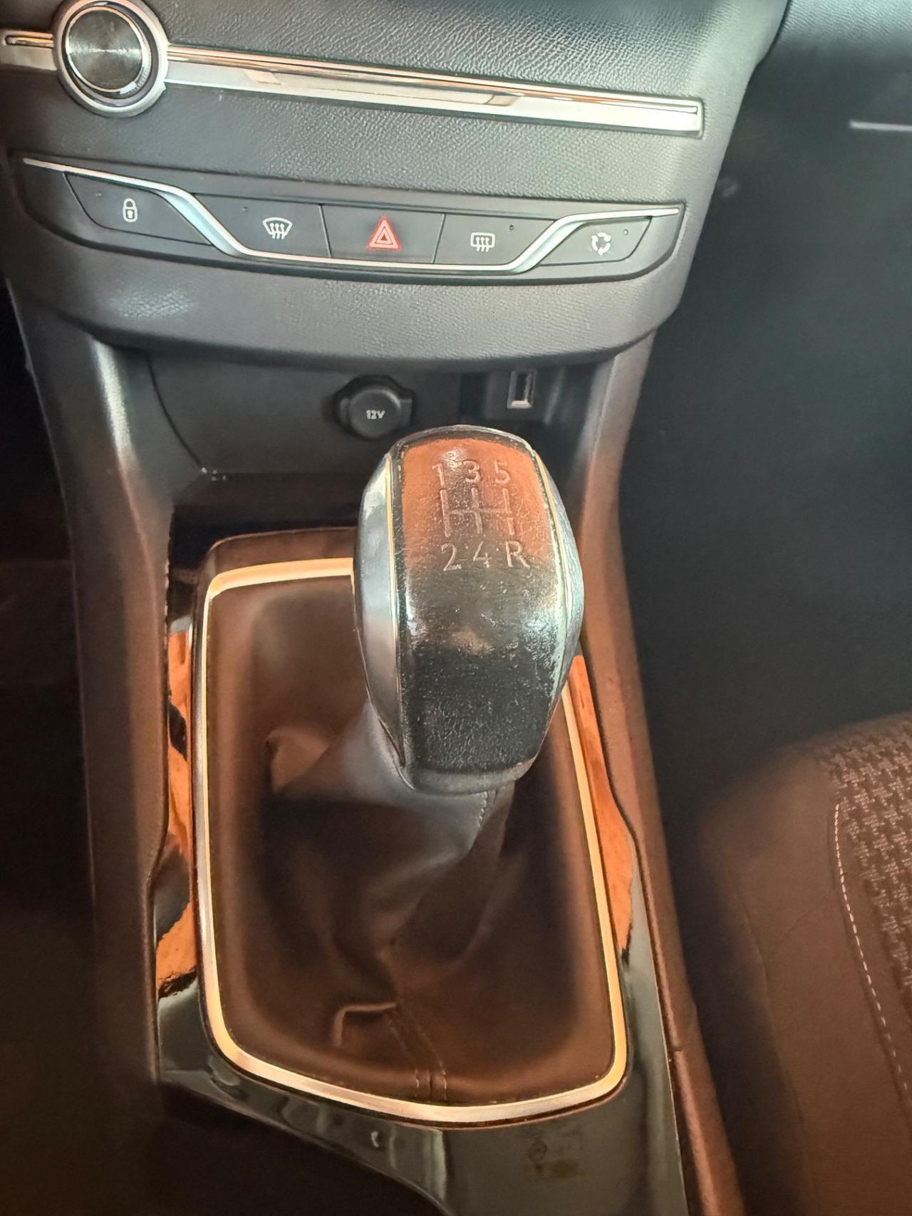 Peugeot 308 1.5 Diesel - Tagliandi certificati