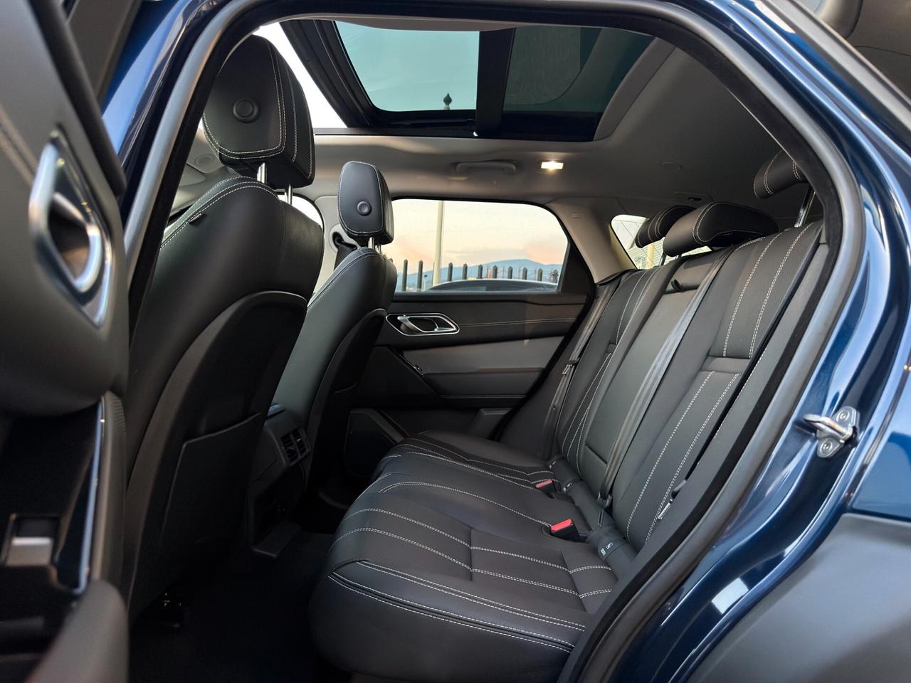 Land Rover Range Velar 2.0D I4 204 CV SE TETTO APRIBILE