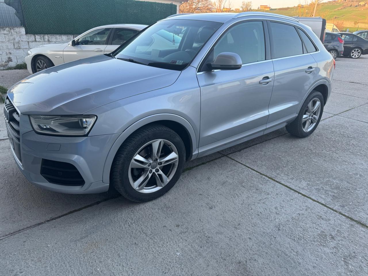 Audi Q3 2.0 TDI 150 CV quattro Sport