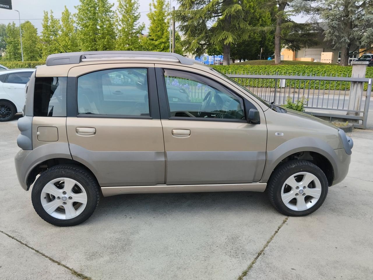 Fiat Panda 1.3 MJT 16V 4x4 Cross