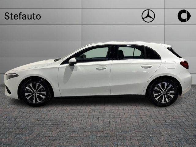 MERCEDES-BENZ A 180 d Automatic Advanced