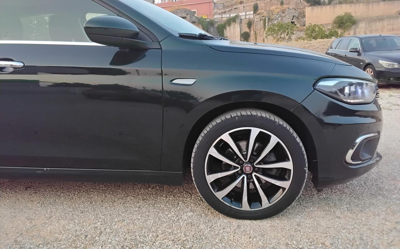 Fiat Tipo 1.6 Mjt S&S 5 porte Sport