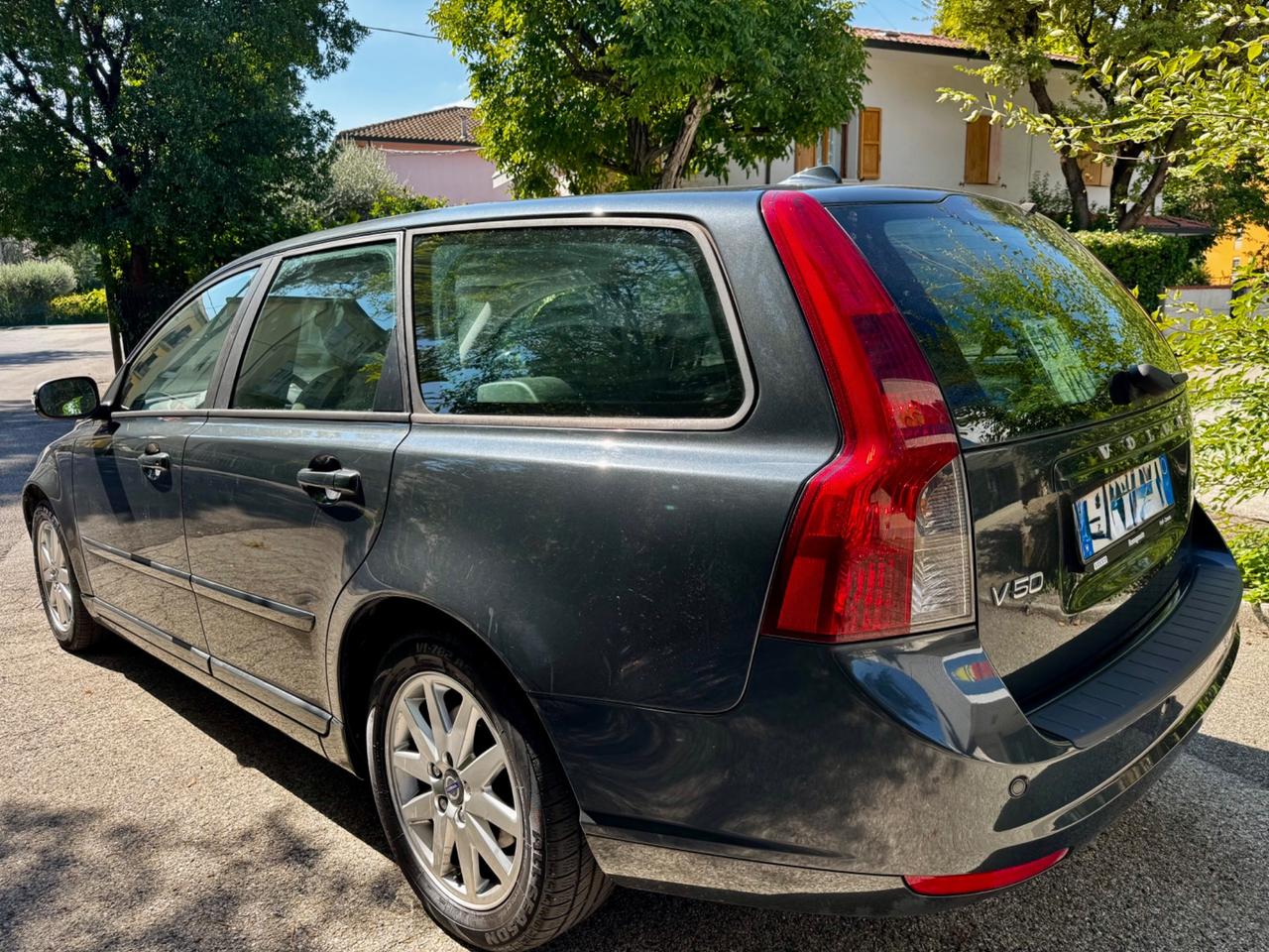 Volvo V50 2.4 D5 cat Summum