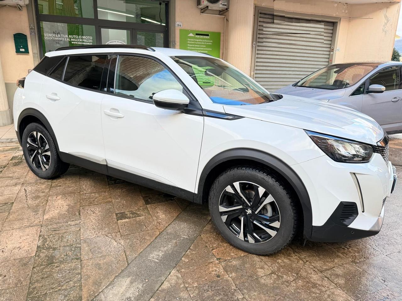 Peugeot 2008 BlueHDi 100 S&S Allure 10/2020