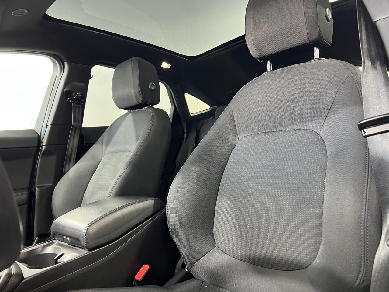 Jaguar E-Pace 2.0D I4 163 CV R-Dynamic S