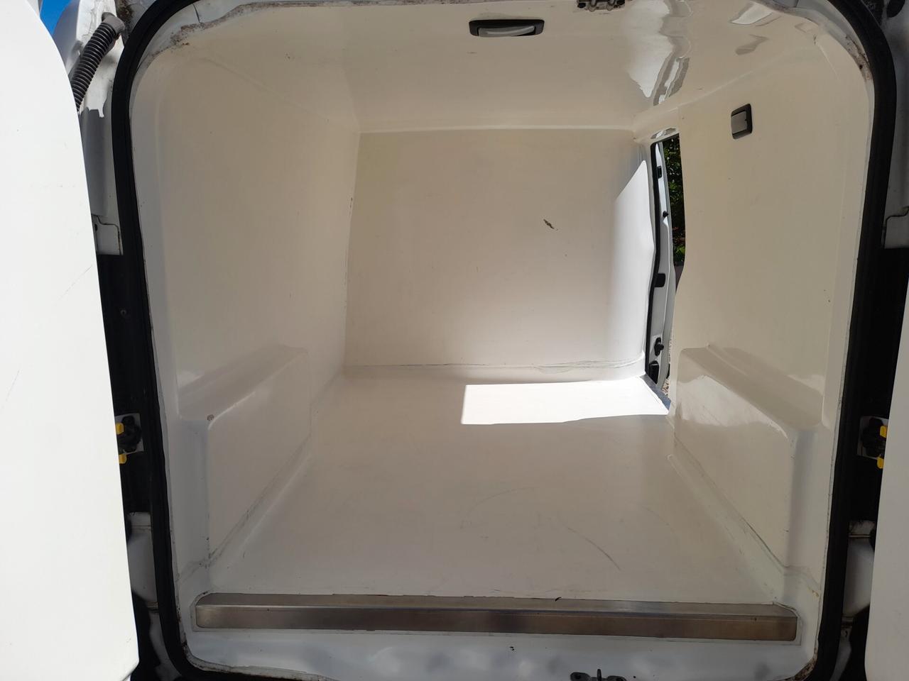 FIAT DOBLO MAXI 3POSTI SOLO66000KM ISOTERMICO