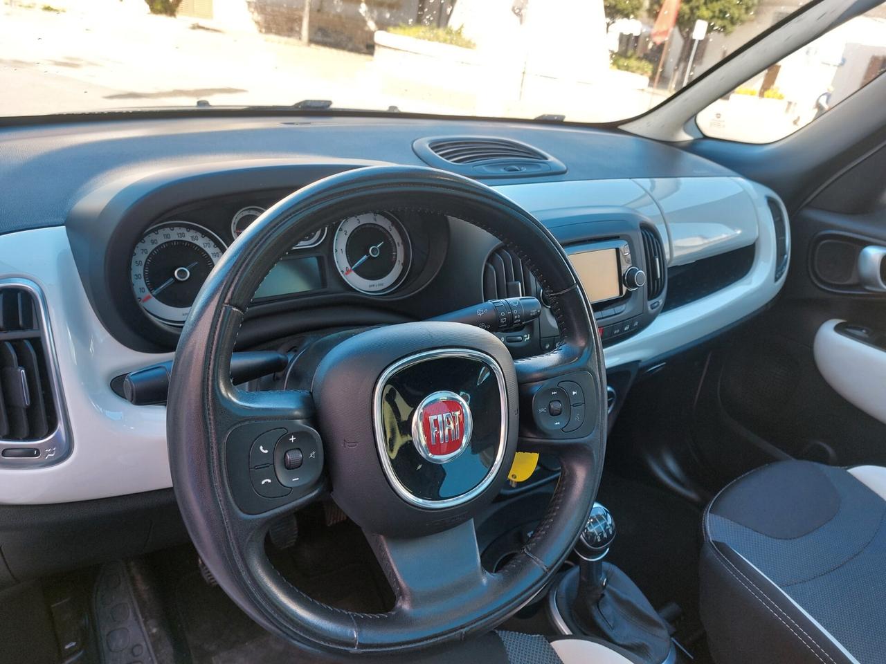 FIAT 500L 1.6 MJT TREKKING TOP BICOLORE TETTO PANORAMICO NAVI STRAFULL